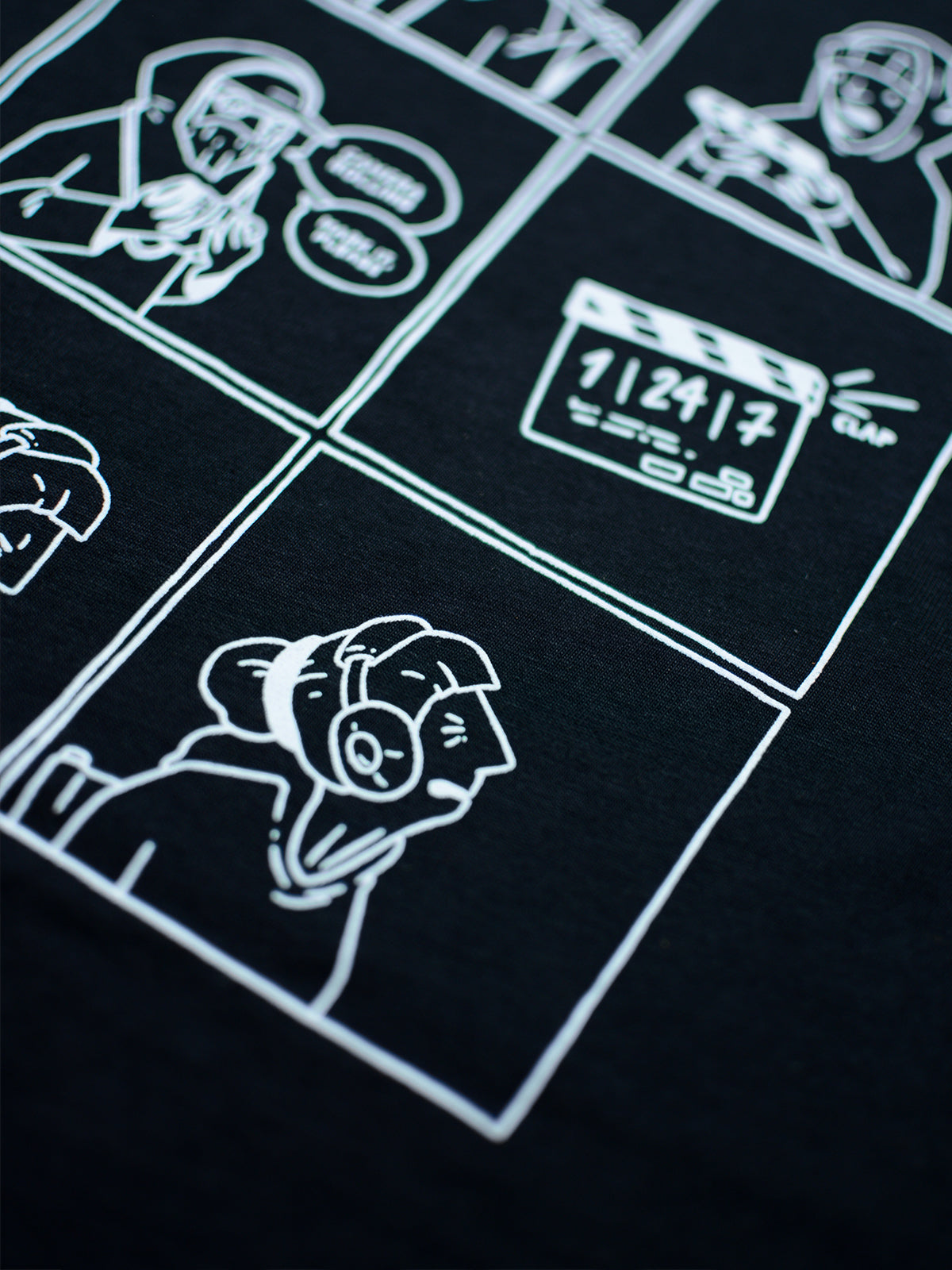 Action / T-Shirt