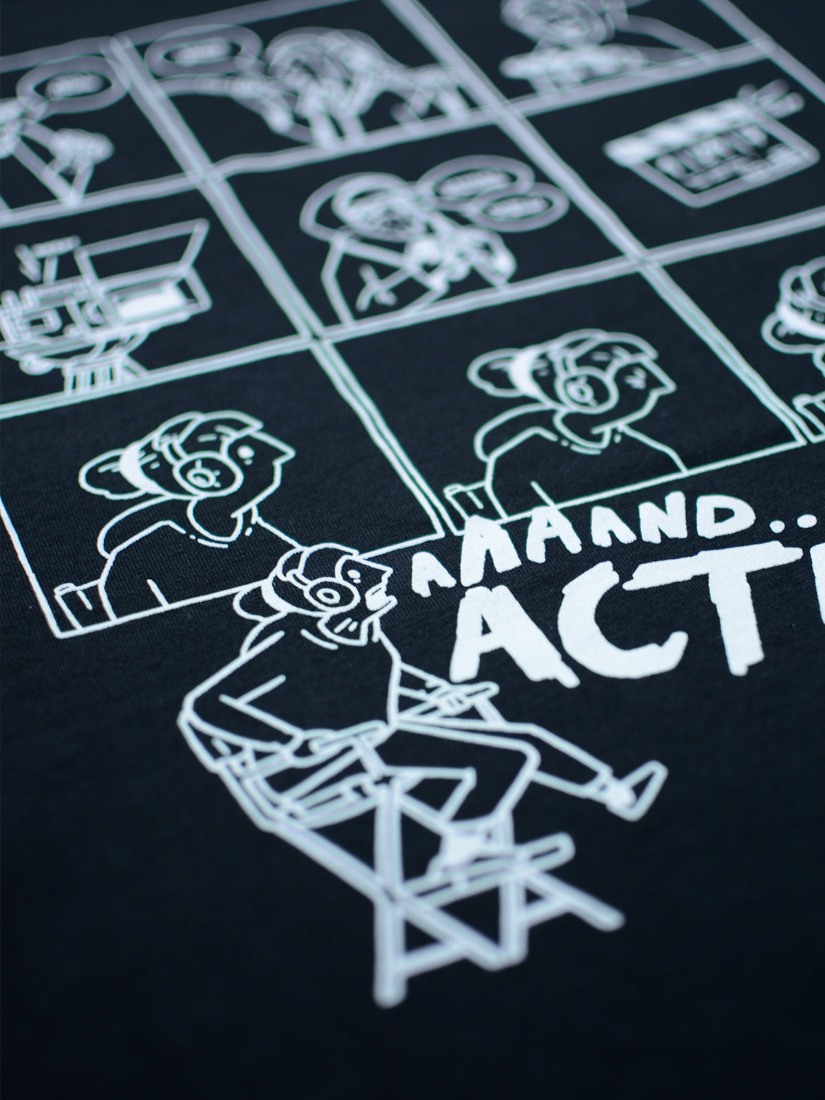 Action / T-Shirt